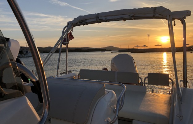 Blackfin Elegance 25